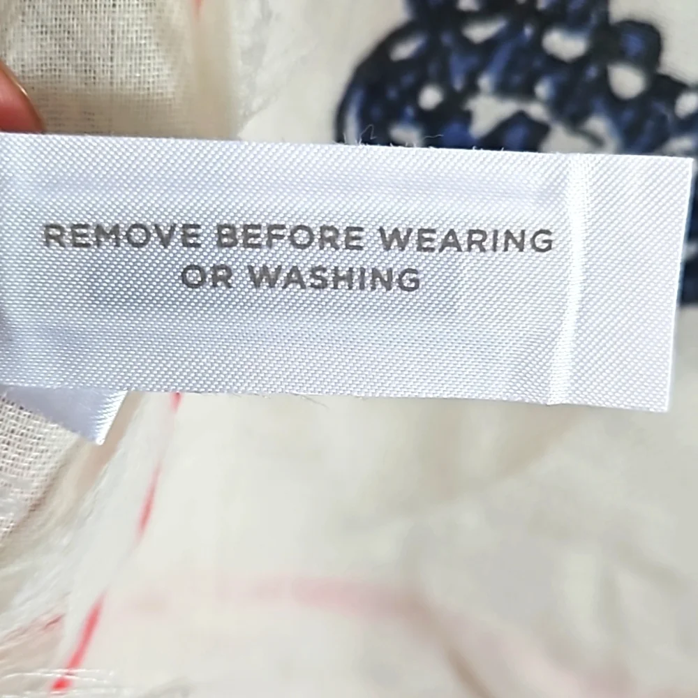 Loft Red, White & Blue Floral Wrap Women's Scarf NWT - Picture 3 of 5